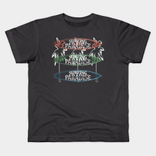 Surfing Paradise. Surf board. Palms Kids T-Shirt